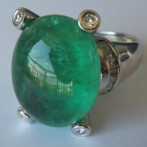 Tiffany & Co 18K White Gold HUGE Natural Emerald Cabochon Diamond Ring 17.85ct